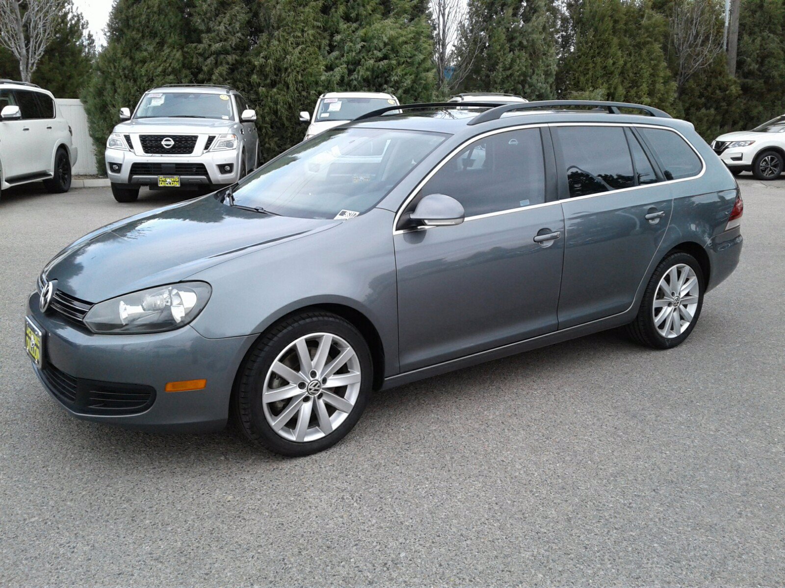 Pre-Owned 2012 Volkswagen Jetta SportWagen TDI w/Sunroof Station Wagon ...